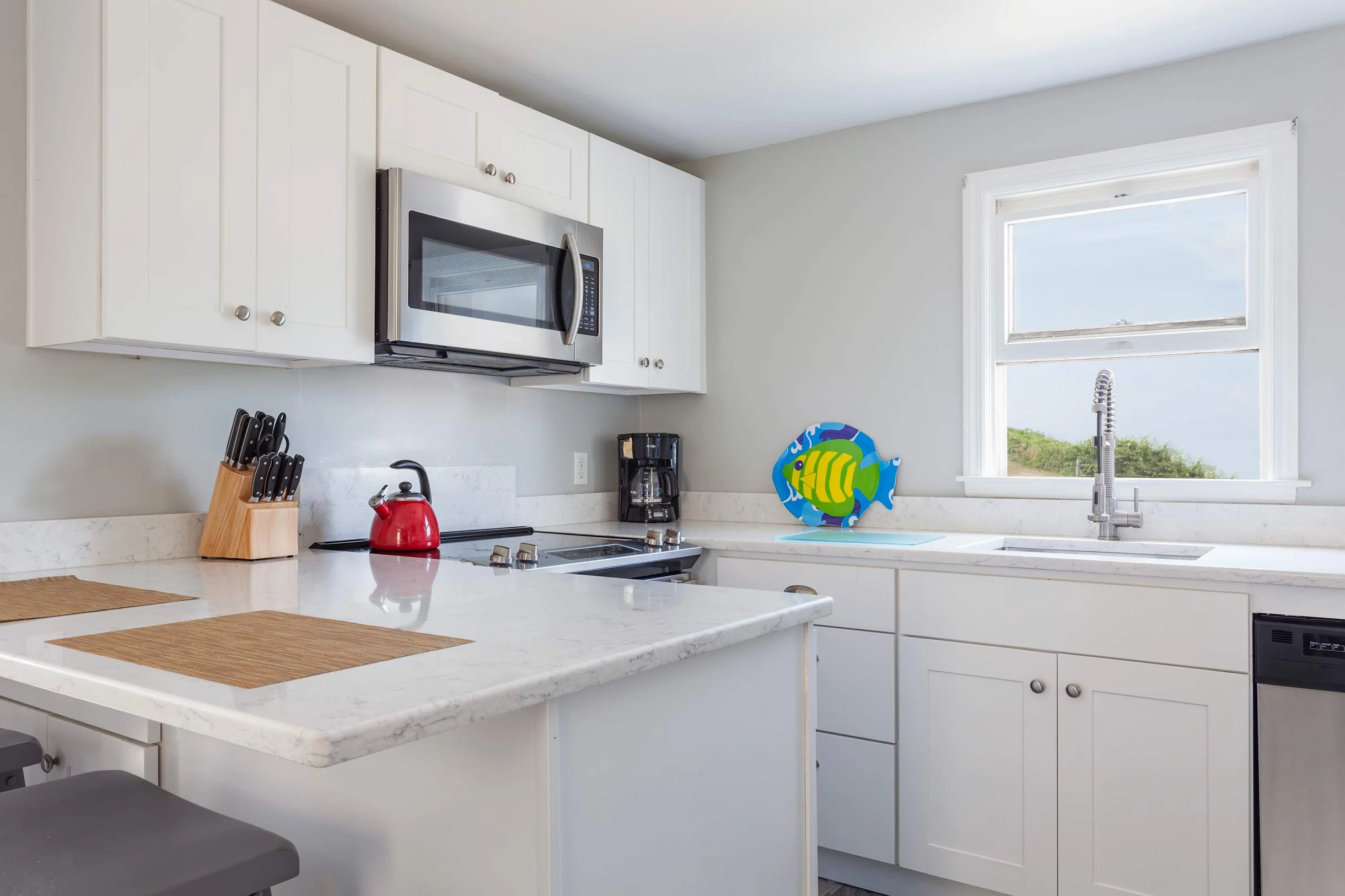 Home in New Shoreham property photo 2