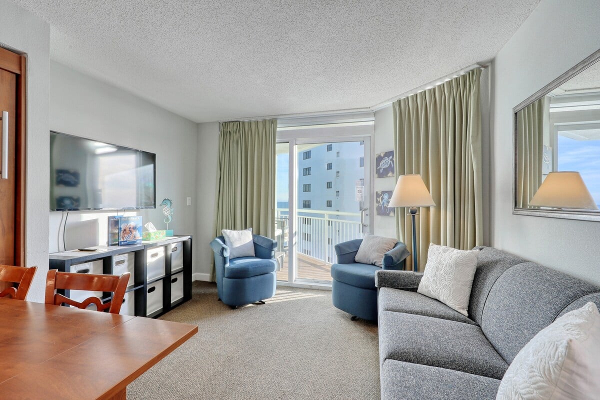 Condo in Myrtle Beach property photo 5