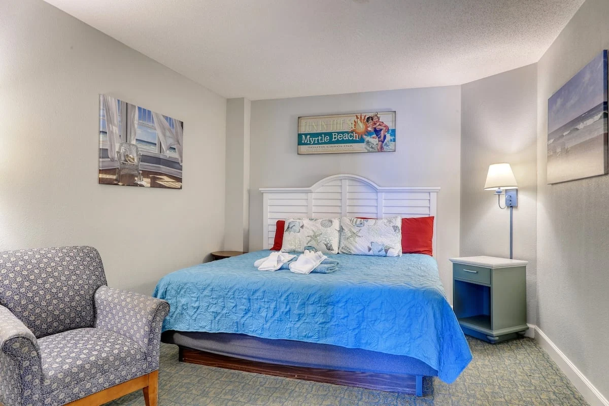 Bedroom 1 image 1