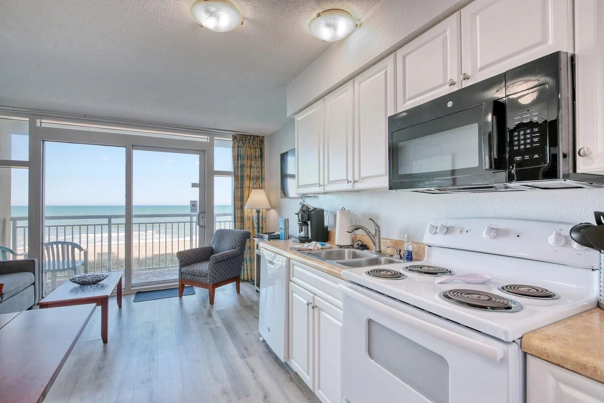 Condo in Myrtle Beach property photo 2