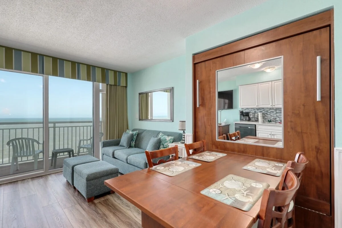 Condo in Myrtle Beach property photo 3