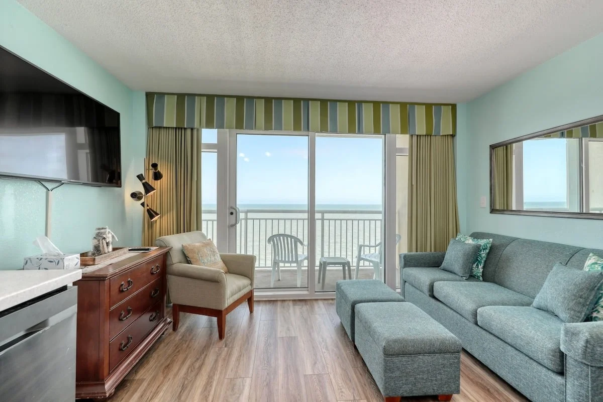 Condo in Myrtle Beach property photo 4