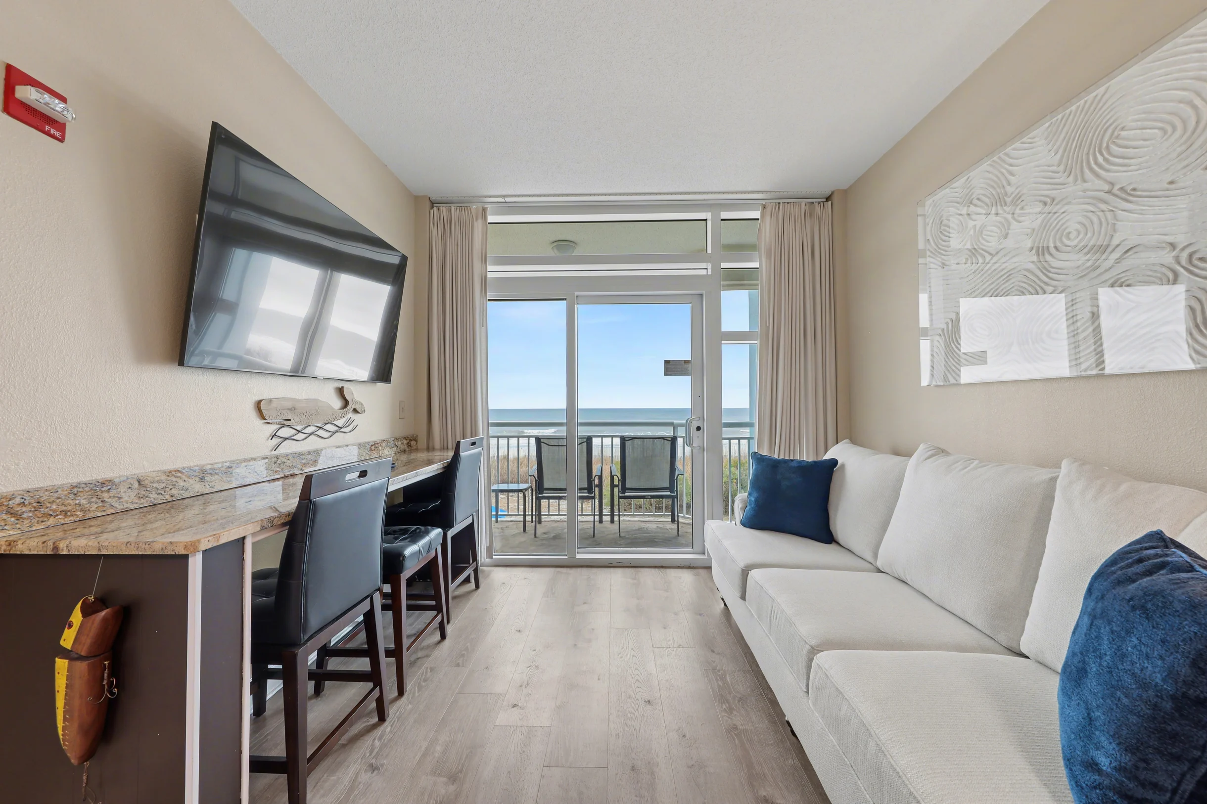Condo in Myrtle Beach property photo 3