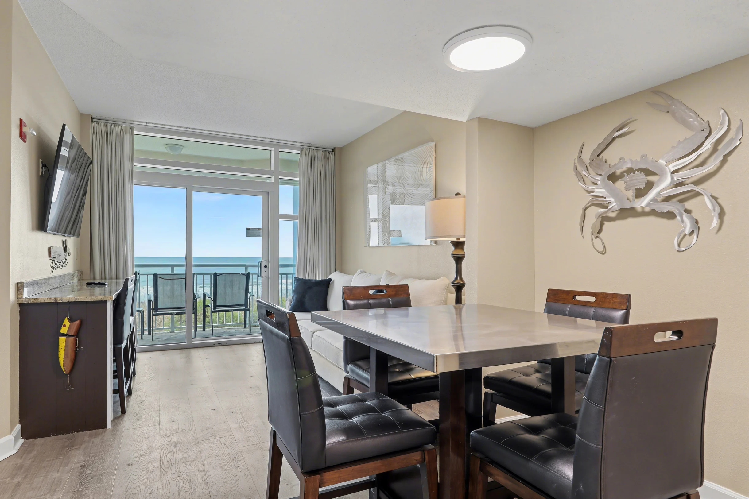 Condo in Myrtle Beach property photo 4