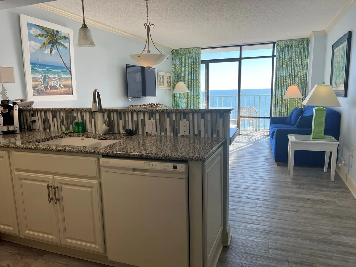 Condo in Myrtle Beach property photo 5