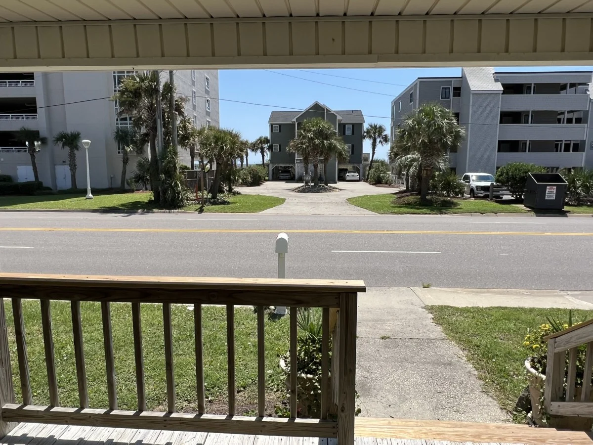 Home in North Myrtle Beach property photo 2