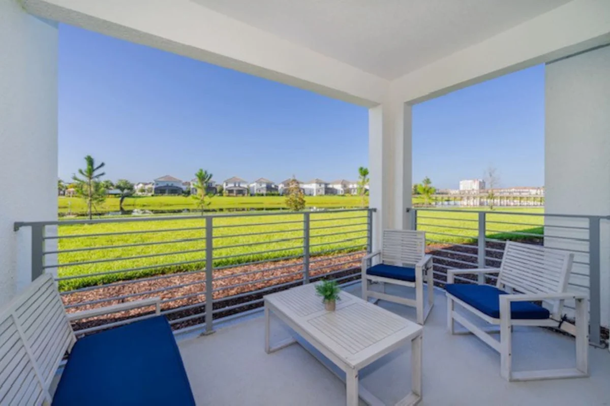 Home in Kissimmee property photo 3