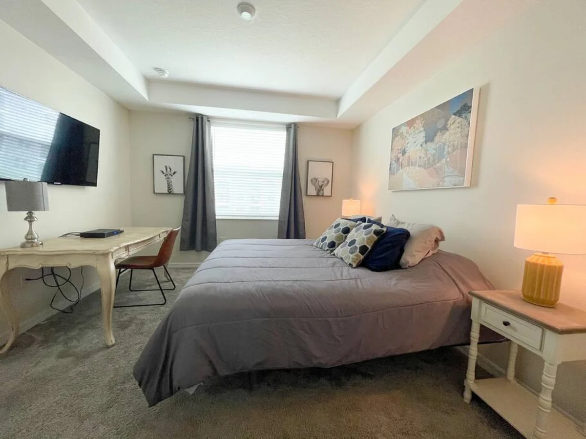 Bedroom 1 image 1