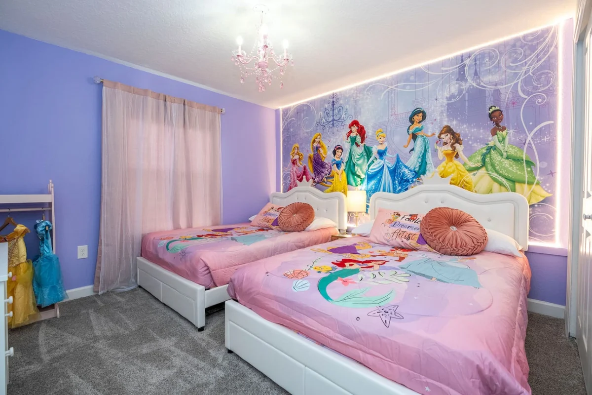 Bedroom 1 image 1
