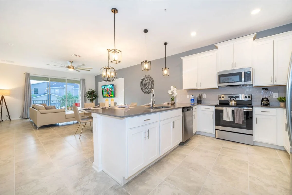 Home in Kissimmee property photo 3