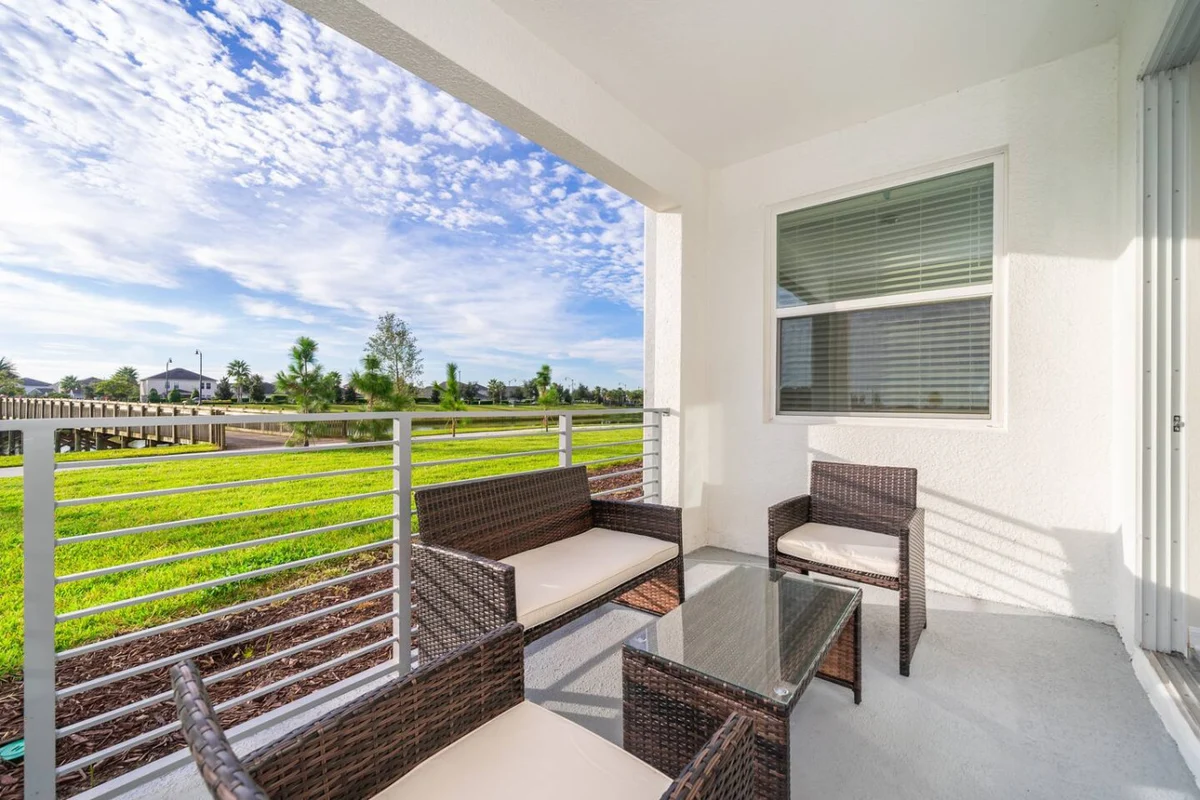 Home in Kissimmee property photo 3