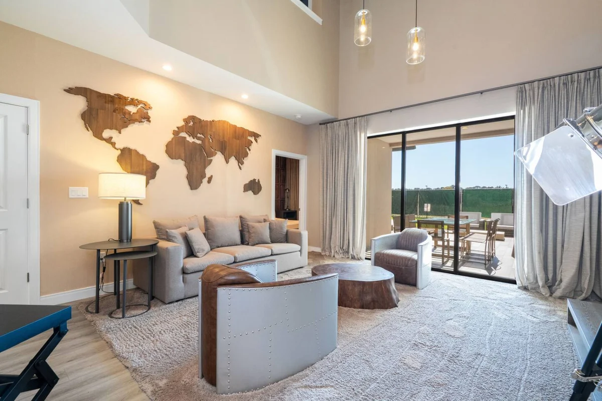 Home in Kissimmee property photo 4