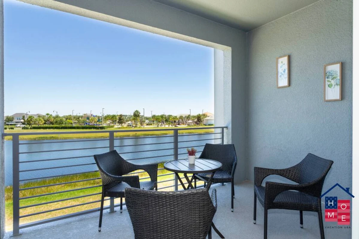 Home in Kissimmee property photo 3
