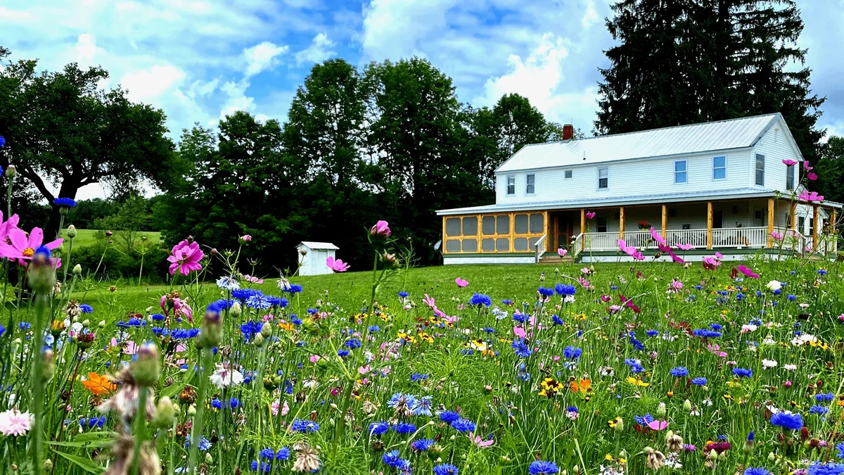 FRENCH WOODS FARMHOUSE | TimeOut NY's Pick | Hot tub | Pond | Dogs OK | NYC=2hr #45