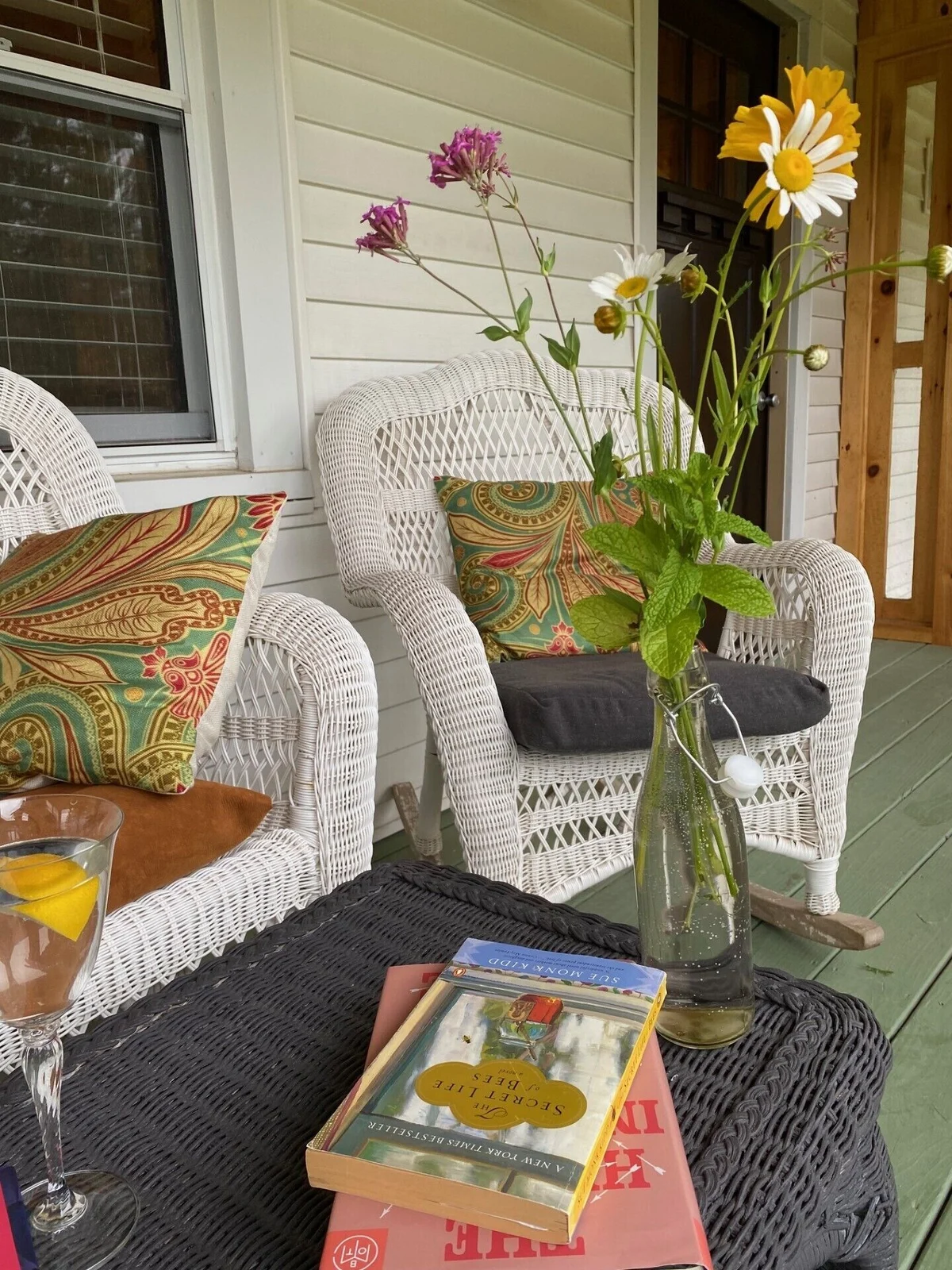 FRENCH WOODS FARMHOUSE | TimeOut NY's Pick | Hot tub | Pond | Dogs OK | NYC=2hr #91