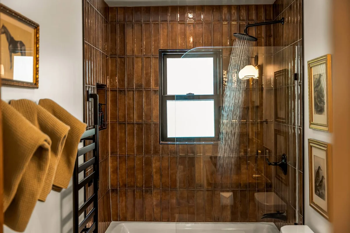 Peaceful Retreat w/ TWO Hot Tubs, Sauna, Fire Pits #145