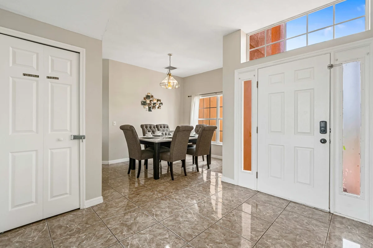 1110 E Lake Shore Blvd 1 #40