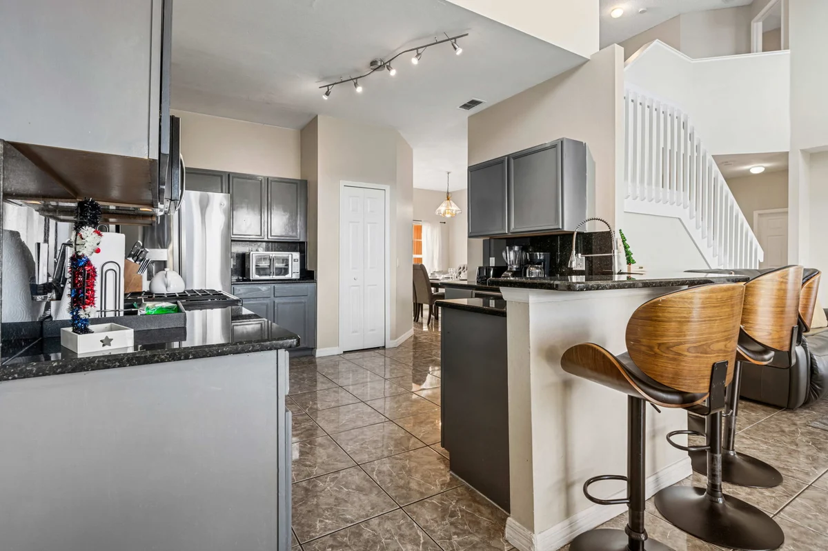 1110 E Lake Shore Blvd 1 #44
