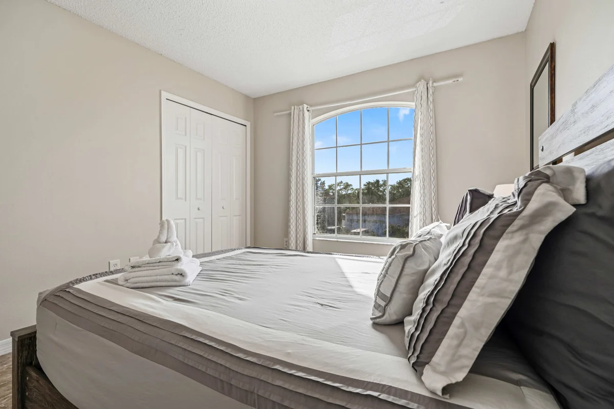 1110 E Lake Shore Blvd 1 #14