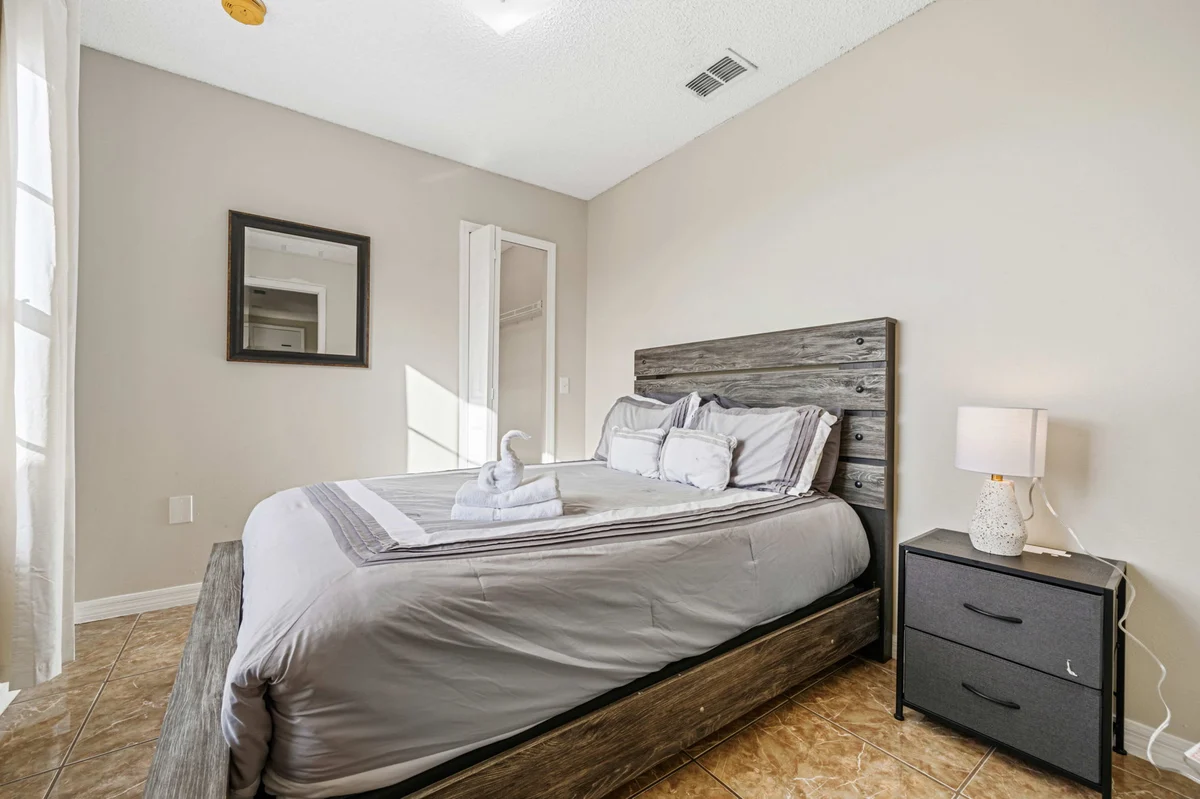 1110 E Lake Shore Blvd 1 #7