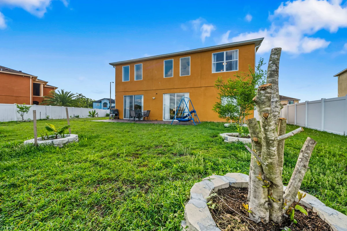 1110 E Lake Shore Blvd 1 #39