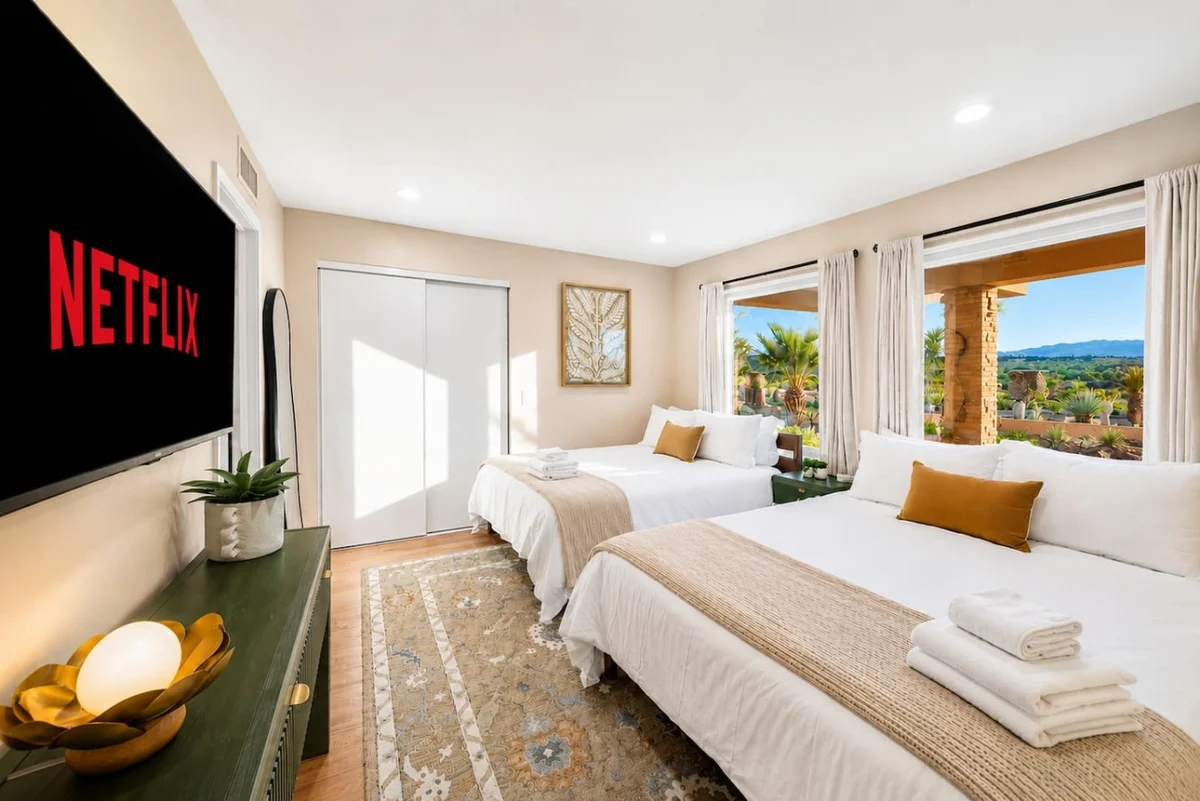 Paradise Hills | Grand Private Lazy River Estate #382