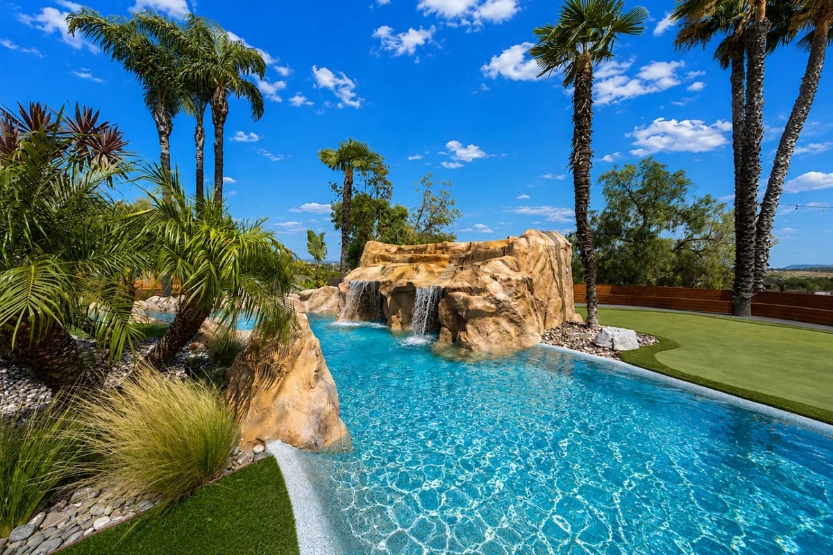 Paradise Hills | Grand Private Lazy River Estate #448
