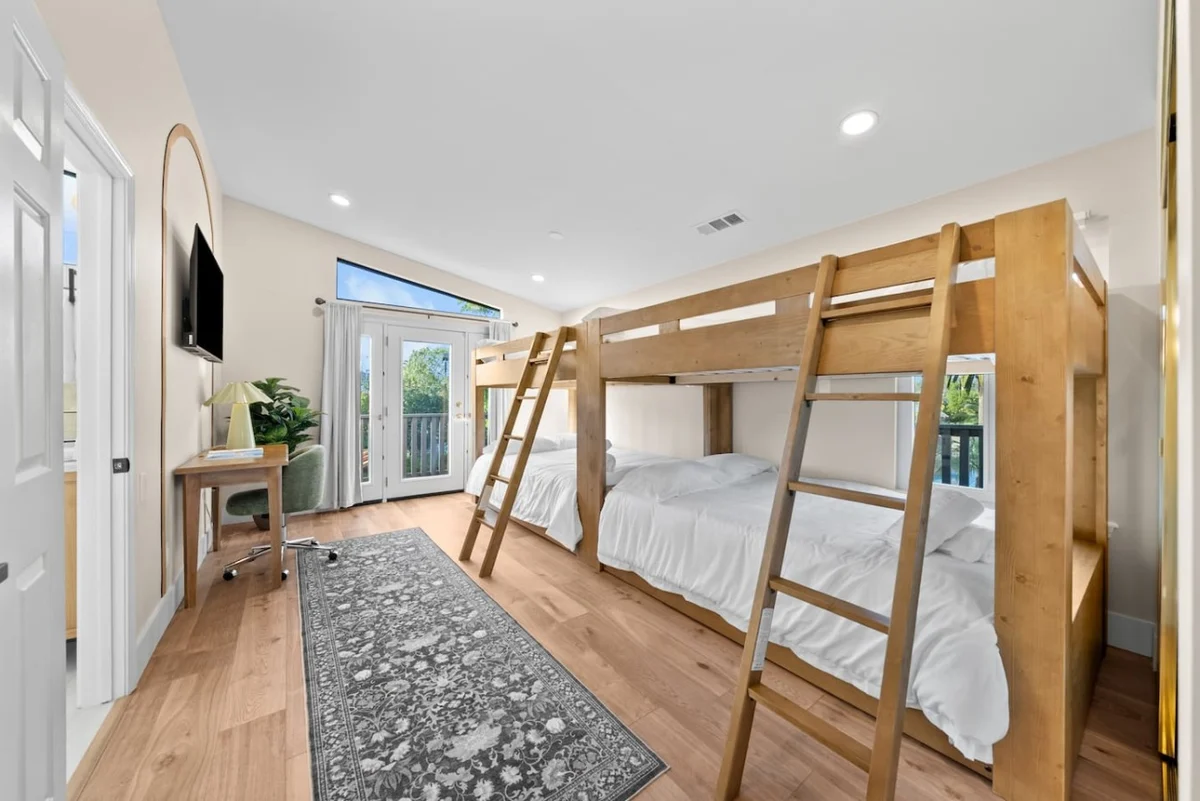 Paradise Hills | Grand Private Lazy River Estate #353