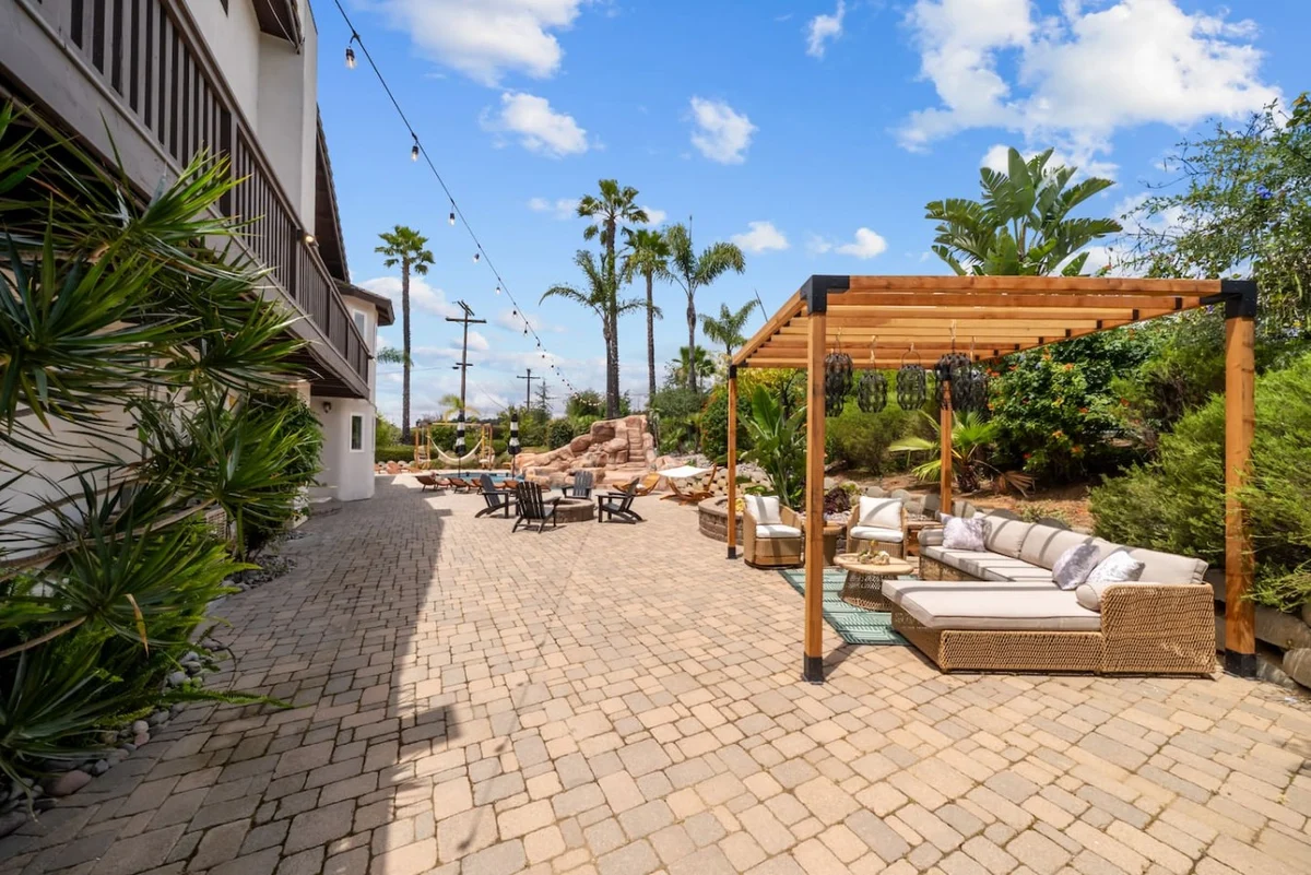 Paradise Hills | Grand Private Lazy River Estate #466