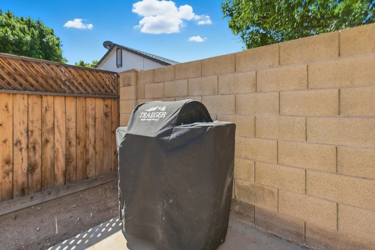 Mesa Family Retreat * Pool * Yard * Pet Friendly #50