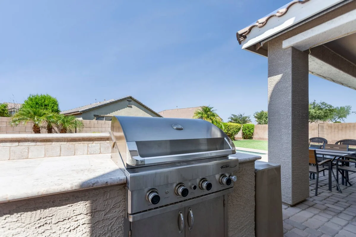 QC • Family Fun • BBQ • Pool #95