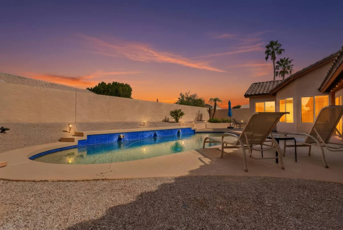 Amazing Desert Retreat w/Saltwater Pool! #79