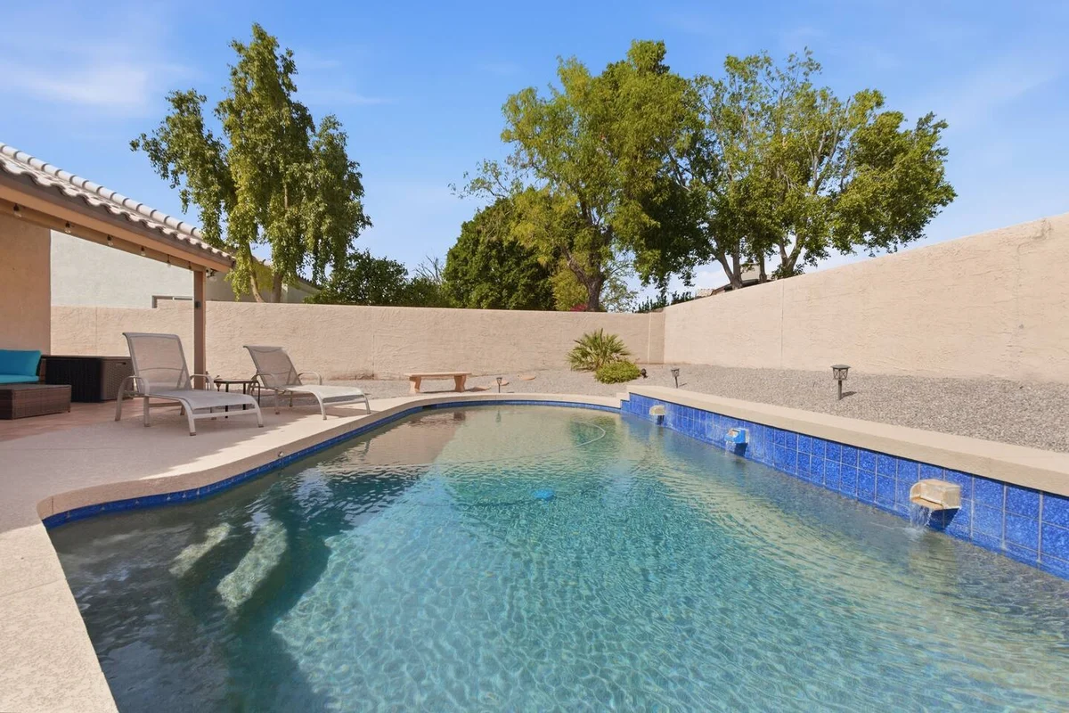 Amazing Desert Retreat w/Saltwater Pool! #75