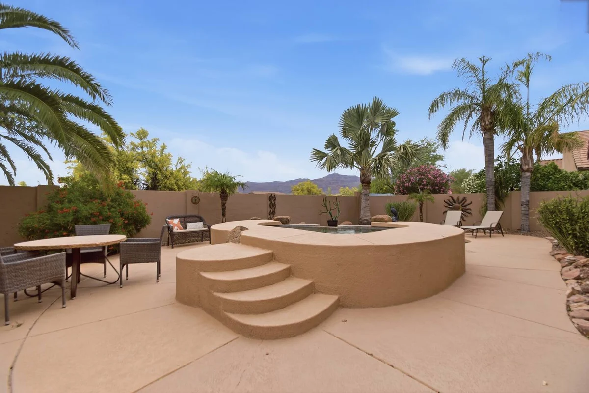Home in Gold Canyon property photo 4