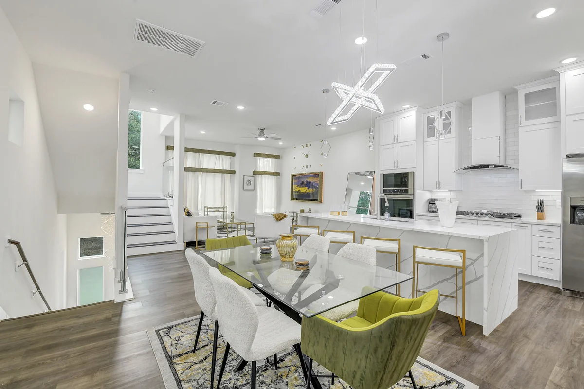 Luxury 3BR w/ Patio + Garage, Near NRG, Med Center #61