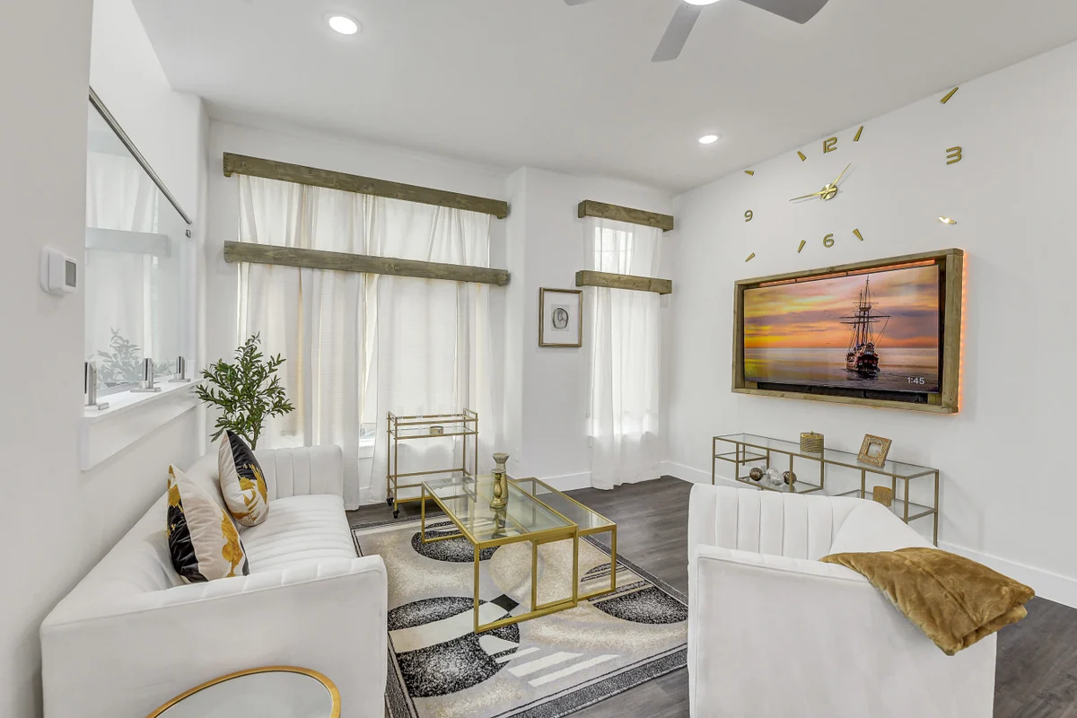 Luxury 3BR w/ Patio + Garage, Near NRG, Med Center #62