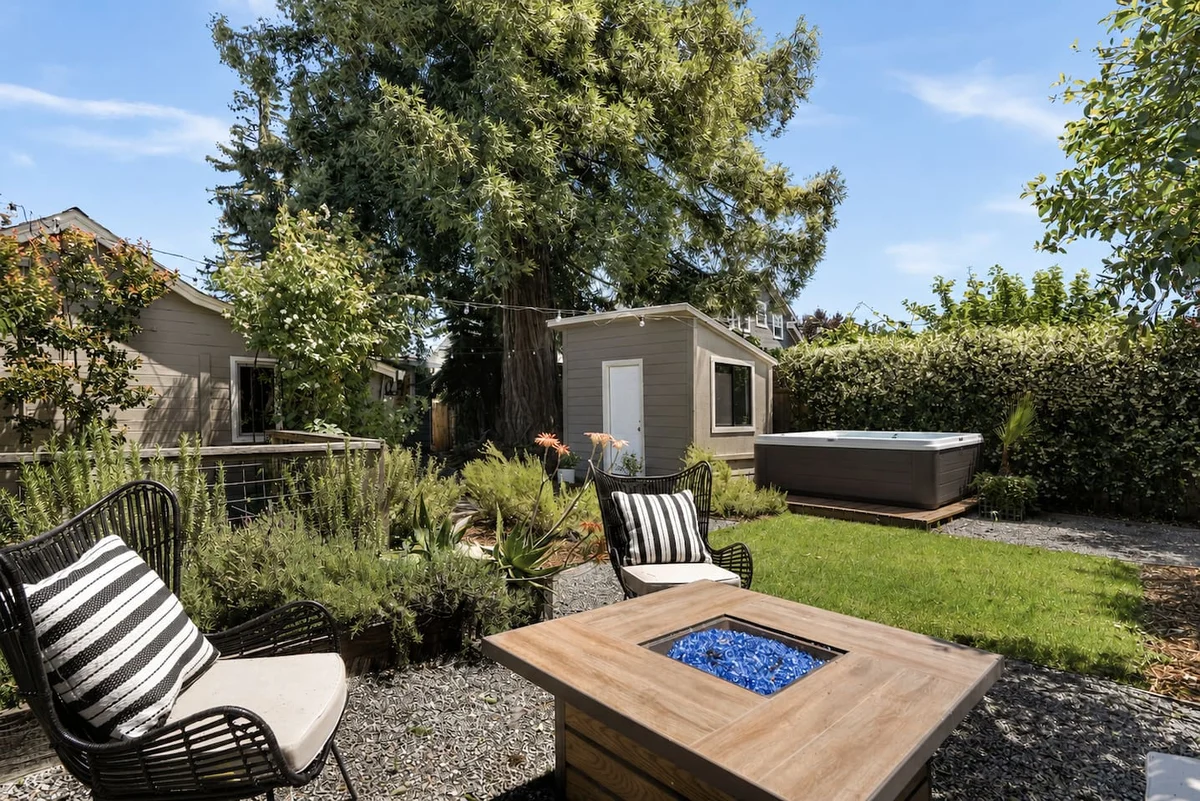 Home in Napa property photo 2