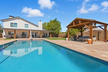 Mesa Family Retreat * Pool * Yard * Pet Friendly #61