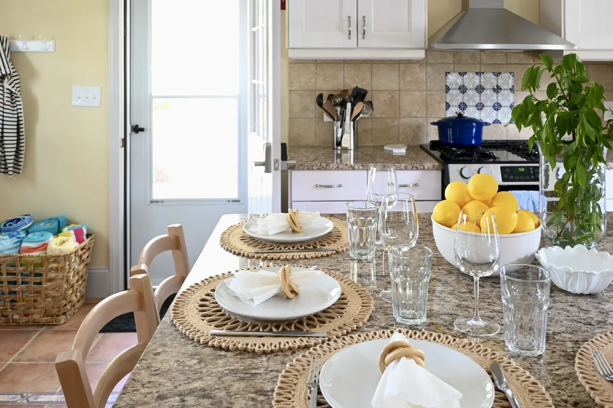Tataket Cottage by Beaches #63