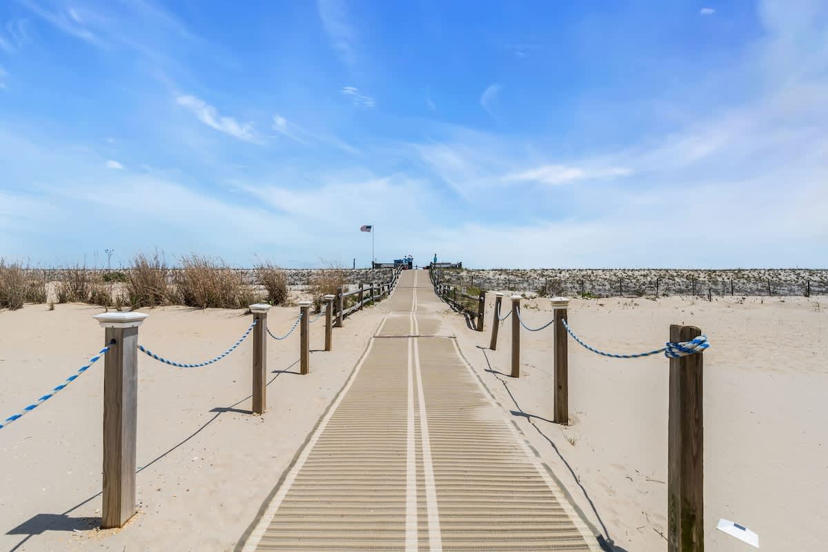 Home in Seaside Heights property photo 4