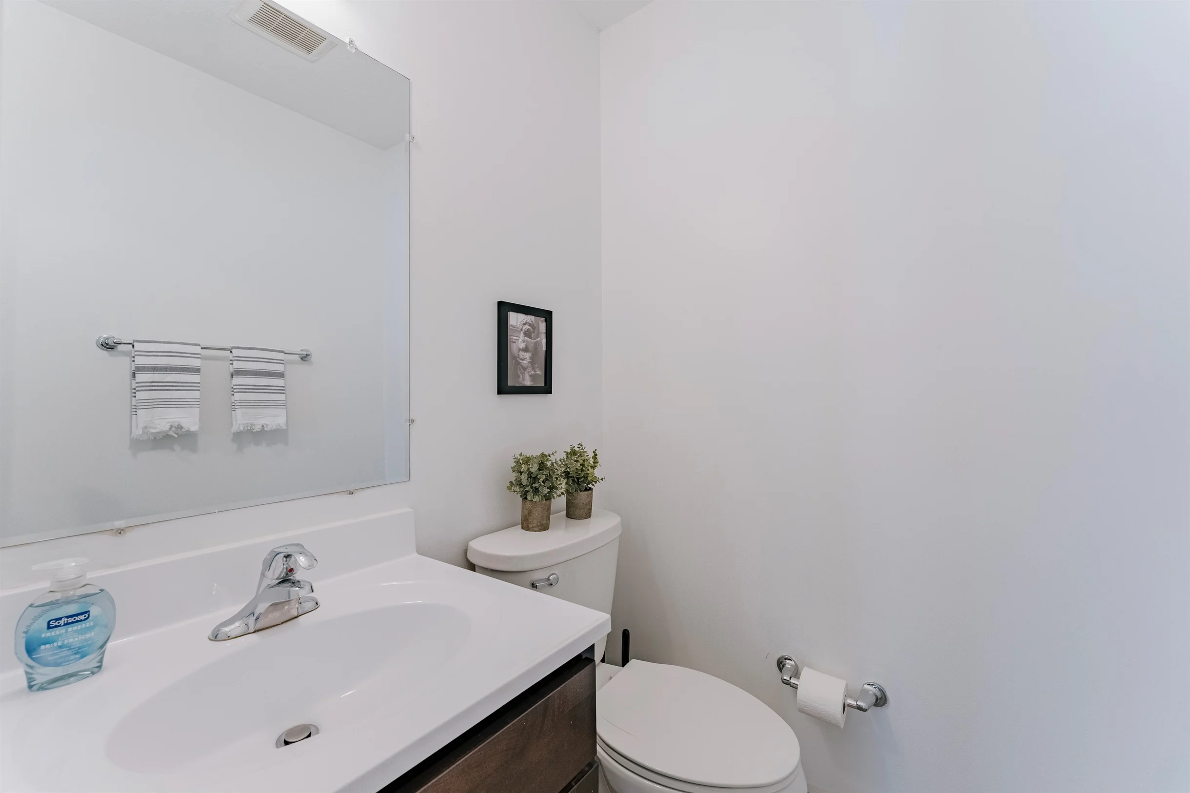 Modern 5BR Retreat Steps from University Circle #22