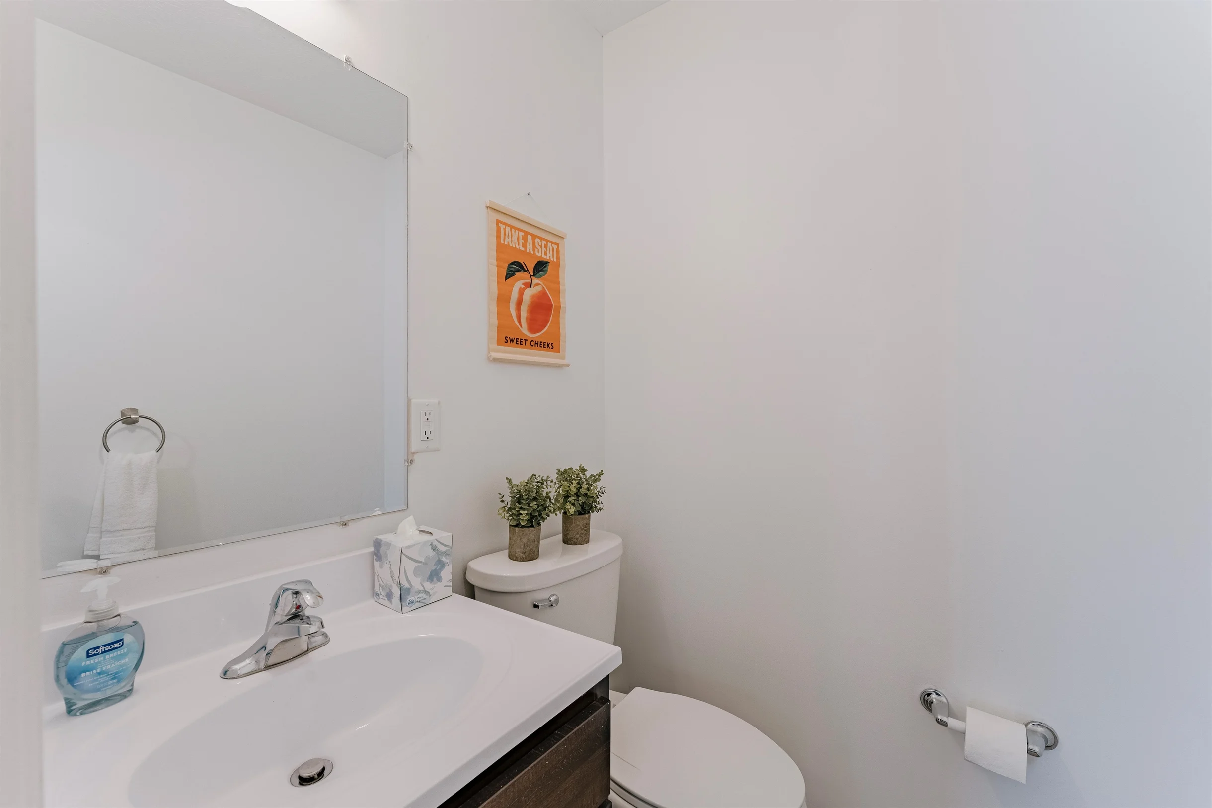 Upscale 5BR Stay by Little Italy, CWRU, & Downtown #24