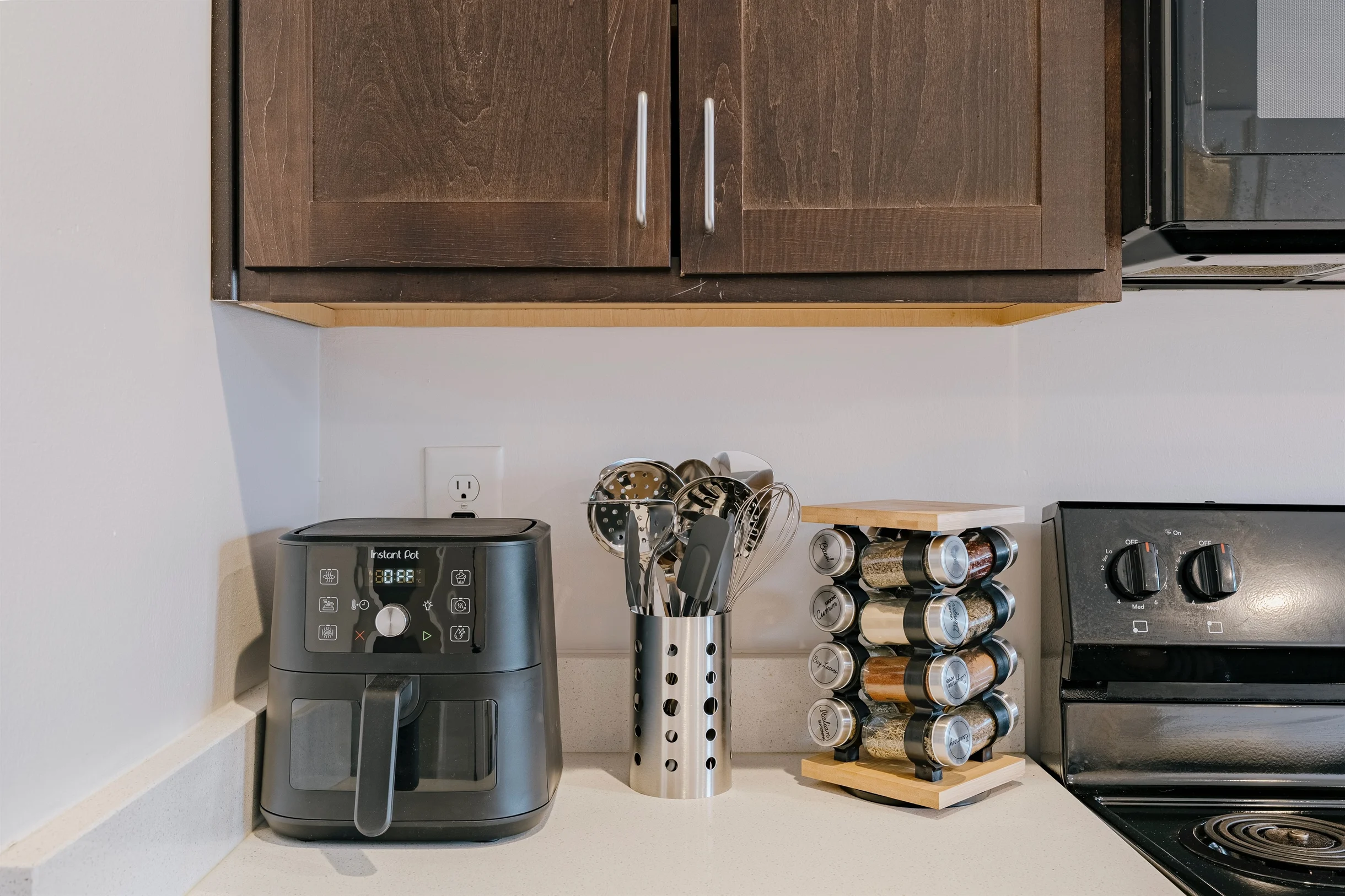 Bright 5BR Townhome Near Museums & Univ. Circle #4