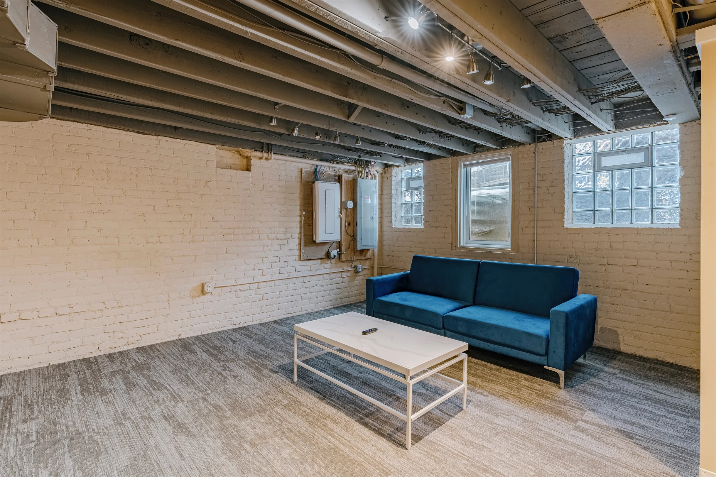 Bright 5BR Townhome Near Museums & Univ. Circle #6