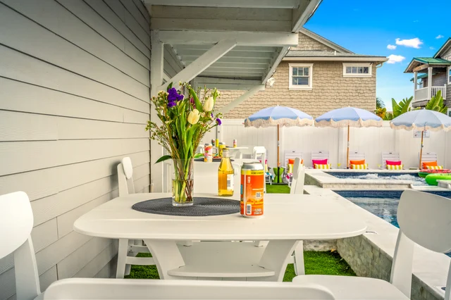 The SkyDeck Surf House #103