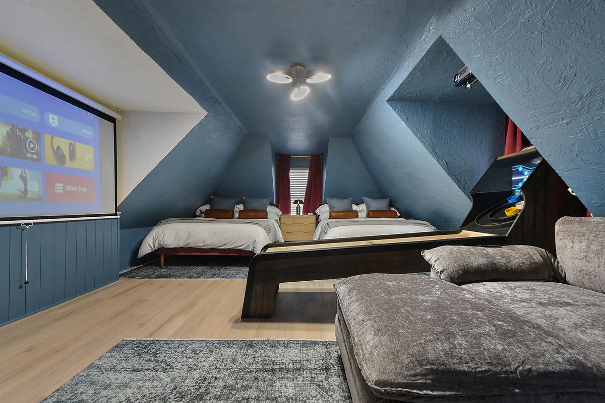 Home in Pittsburgh property photo 5