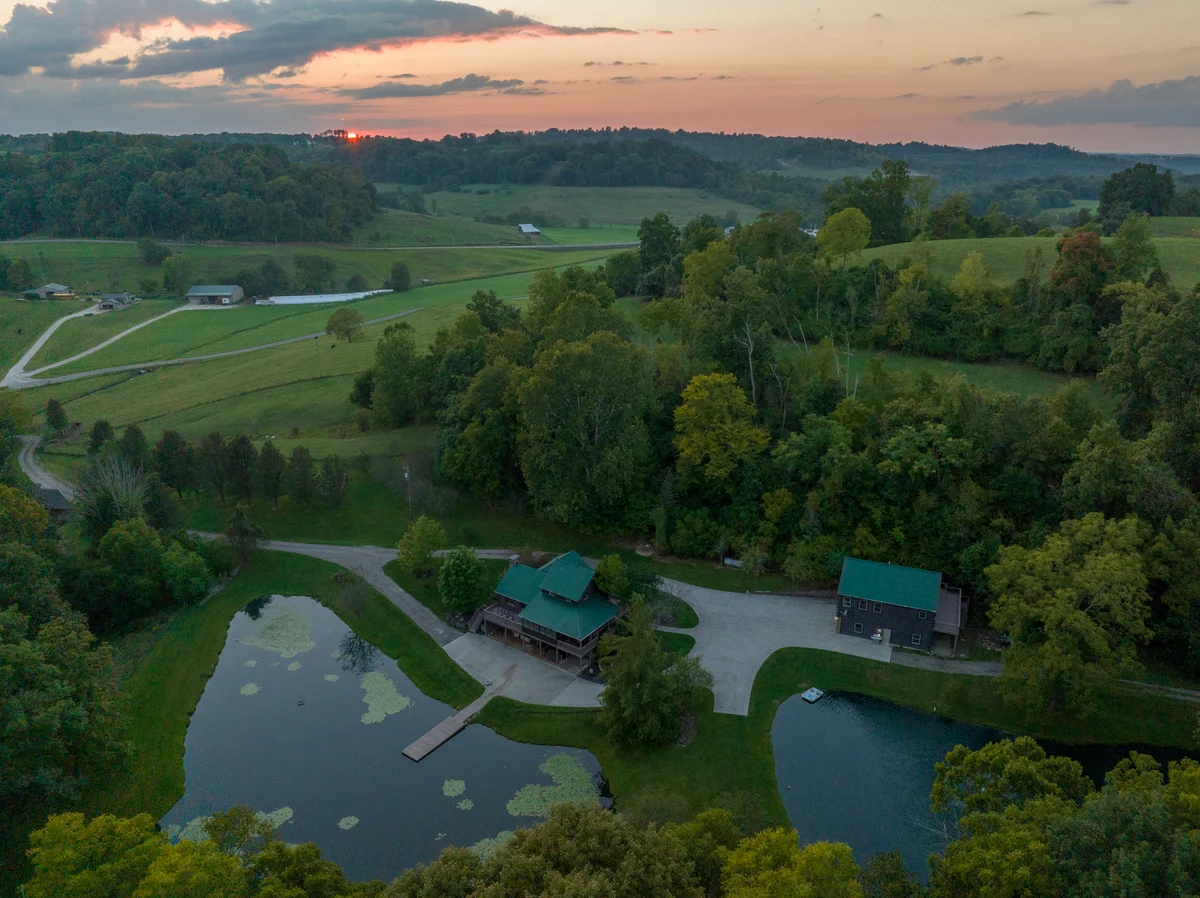 Small Group Getaway | Hot Tub | Ponds | Trails #8