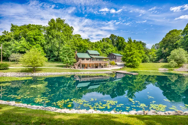 Small Group Getaway | Hot Tub | Ponds | Trails #43