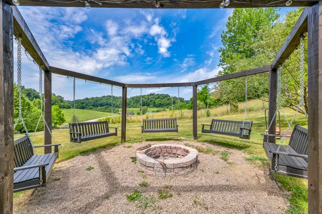 The Retreat at The Hideaway: 2 Cabins & 22 Guests! #46