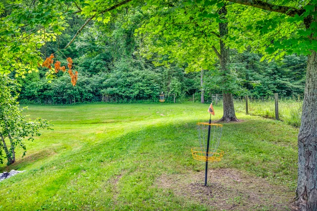 The Retreat at The Hideaway: 2 Cabins & 22 Guests! #38